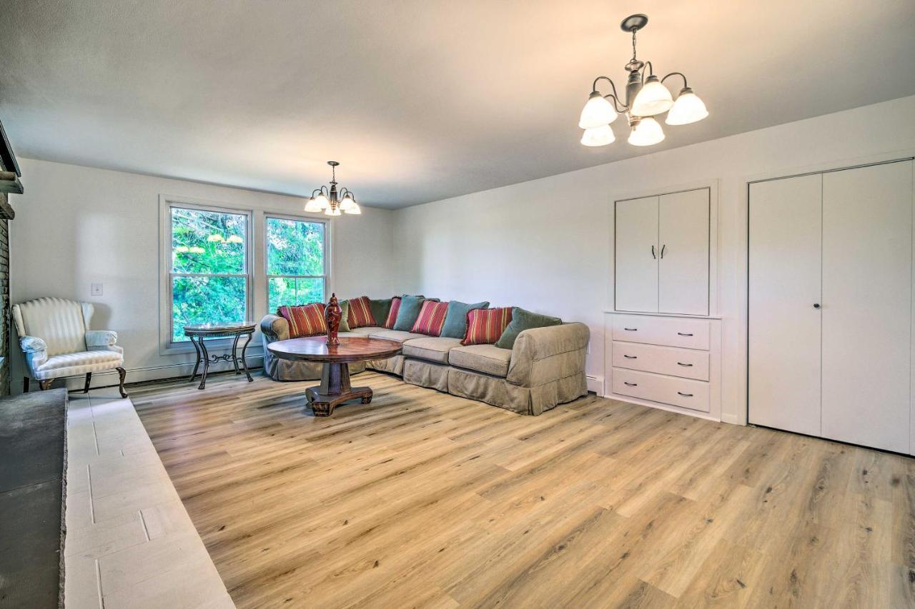 Roomy Montour Falls Retreat With Private Pool! Exterior foto